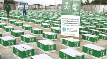 سلمان للإغاثة يقدم (1000) سلة غذائية في منطقة دانييلي بالصومال