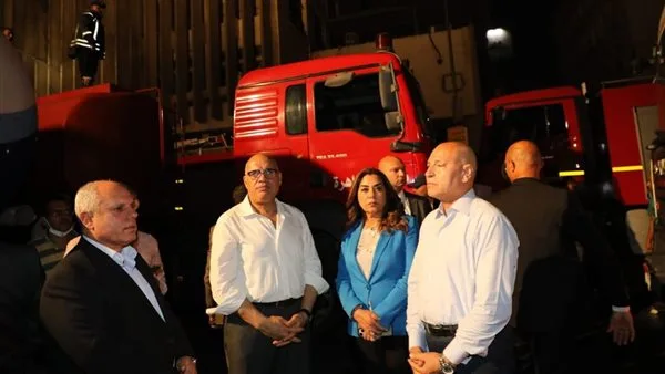وزيرة التنمية المحلية تجري متابعة مع محافظ القاهرة بشأن جهود السيطرة على حريق سنترال رمسيس وزيرة التنمية المحلية تجري متابعة مع محافظ القاهرة بشأن جهود السيطرة على حريق سنترال رمسيس