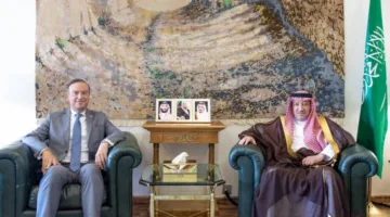 نائب وزير الخارجية يستقبل سفير لبنان