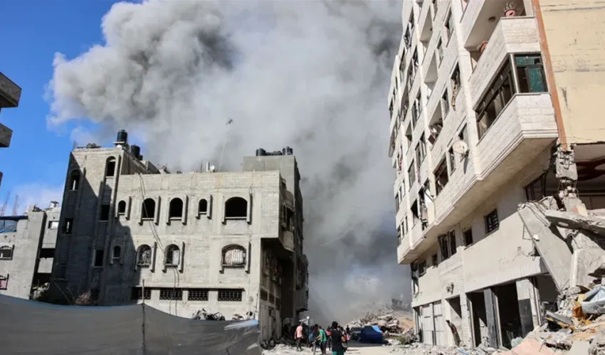 مقتل 35 فلسطينيًا جراء غارات الاحتلال الإسرائيلي على قطاع غزة