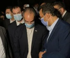 وزير الاتصالات يتوجه إلى سنترال رمسيس لتفقد أضرار الحريق