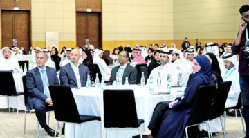 برنامج «مهنتي مستقبلي» يتيح للطلاب تجربة بيئات العمل بشكل مباشر.