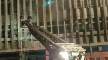 عاجل | المصرية للاتصالات تودع شهداء حريق سنترال رمسيس: عبروا عن أرفع معاني الشجاعة والوفاء