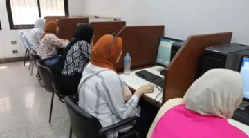 بدء امتحانات نظام التعليم المدمج في جامعة القاهرة
