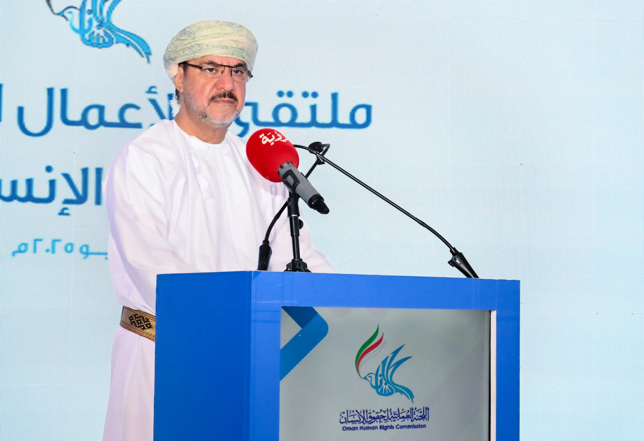 بدء فعاليات ملتقى التجارة وحقوق الإنسان بدء فعاليات ملتقى التجارة وحقوق الإنسان
