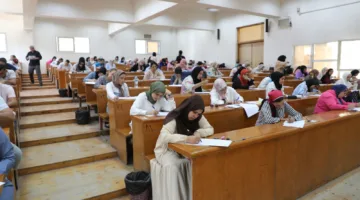 بدء اختبارات التعليم الهجين في جامعة القاهرة بمشاركة 30 ألف طالب وطالبة
