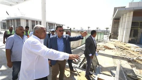 وزير الإسكان يقوم بزيارة ميدانية للمنطقة الاستثمارية ومشروع أرينا في حدائق “تلال الفسطاط” وزير الإسكان يقوم بزيارة ميدانية للمنطقة الاستثمارية ومشروع أرينا في حدائق “تلال الفسطاط”