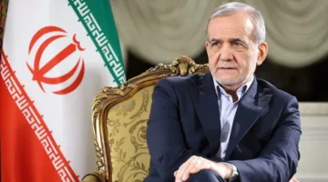 نتيجة لتصريحاته ‘المعتدلة’ حول إدارة ترامب.. الرئيس الإيراني يتعرض لانتقادات شديدة والهجمات من وسائل الإعلام تتزايد