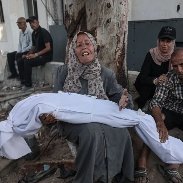 وزارة الصحة في غزة: المستشفيات استقبلت 52 شهيدًا خلال الأربع والعشرين ساعة الماضية، و54 منذ الفجر. وزارة الصحة في غزة: المستشفيات استقبلت 52 شهيدًا خلال الأربع والعشرين ساعة الماضية، و54 منذ الفجر.