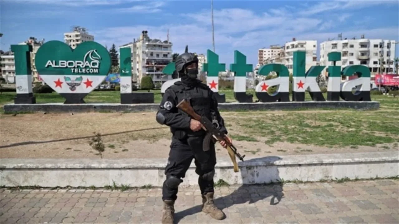 إليك أبرز الشخصيات والرموز من نظام الأسد المحتجزين في سوريا إليك أبرز الشخصيات والرموز من نظام الأسد المحتجزين في سوريا