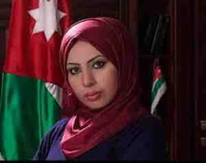 ديما الفاعوري: الذباب المصري.. غزو بيئي يكشف زيف الأمان الإسرائيلي ديما الفاعوري: الذباب المصري.. غزو بيئي يكشف زيف الأمان الإسرائيلي