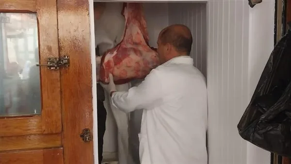 مصادرة لحوم ودواجن غير صالحة للاستهلاك في حملة واسعة بزفتى