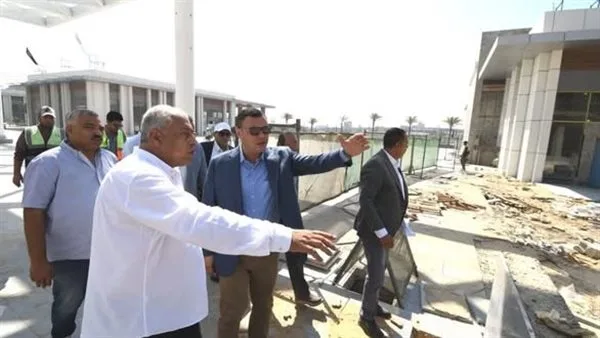 وزير الإسكان يزور المنطقة الاستثمارية ومشروع الأريانا في “تلال الفسطاط” وزير الإسكان يزور المنطقة الاستثمارية ومشروع الأريانا في “تلال الفسطاط”