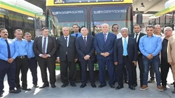محافظ القاهرة يعلن عن خطة تحويل أتوبيسات النقل العام للعمل بالغاز الطبيعي على 6 مراحل محافظ القاهرة يعلن عن خطة تحويل أتوبيسات النقل العام للعمل بالغاز الطبيعي على 6 مراحل
