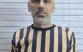 اعتقال ضابط سوري سابق بارز: من هو رياض حمدو الشحادة المتهم بجرائم حرب؟