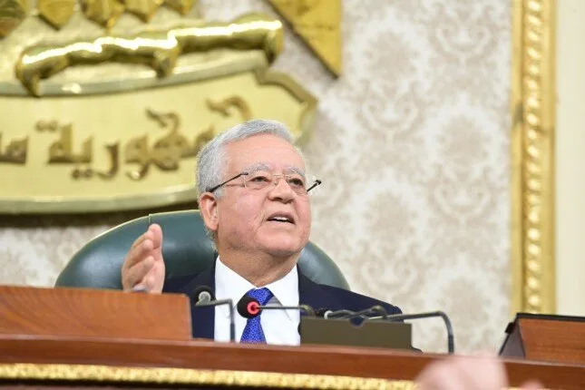 جبالي يعلن عن انتهاء دور الانعقاد الخامس والأخير لمجلس النواب جبالي يعلن عن انتهاء دور الانعقاد الخامس والأخير لمجلس النواب