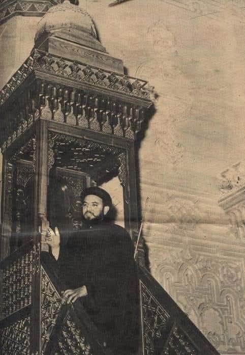 القمص بطرس الجبلاوي علي منبر المسجد العباسي