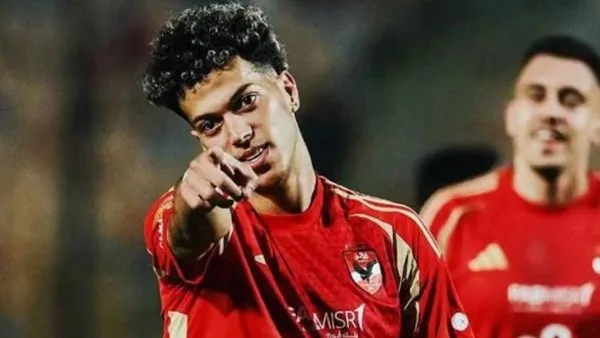 الأهلي يوضح تفاصيل عن عروض إمام عاشور الأهلي يوضح تفاصيل عن عروض إمام عاشور