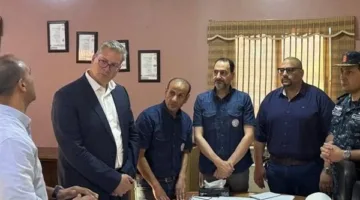 وزير البترول يزور مركز العمليات في أوسوكو بجبل الزيت ويشدد على: “تقديم الدعم المستمر لعائلات المفقودين”