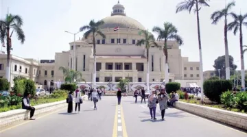 مدير التعليم المدمج بجامعة القاهرة: بدء الامتحانات لـ 30 ألف طالب وطالبة اعتباراً من اليوم