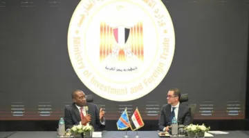 مصر والكونغو تتعاونان لتعزيز الاستثمارات وتوسيع التعاون في مجالات البنية التحتية والطاقة والزراعة الصناعية.
