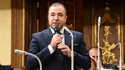 هل سُرقت معلومات المواطنين من سنترال رمسيس بعد الحريق؟ رئيس لجنة الاتصالات في البرلمان يوضح الأمر.