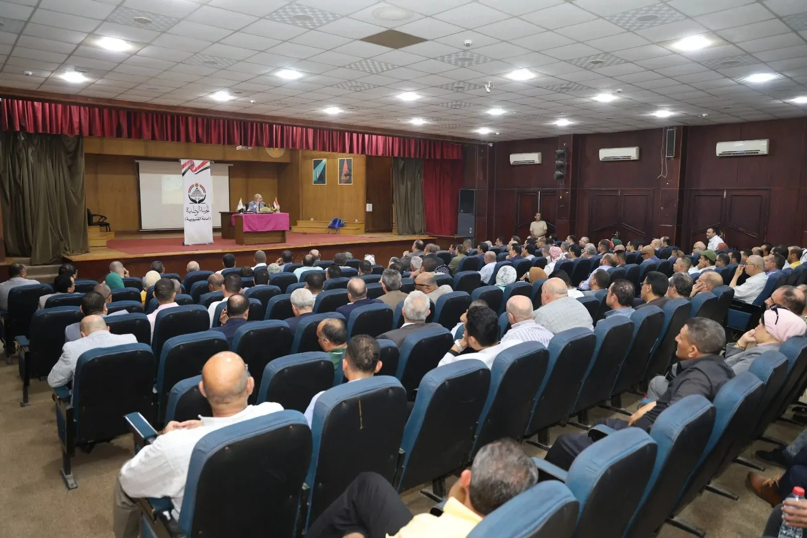 «الجبهة الوطنية» تنظم مؤتمرًا لتأييد مرشحها في انتخابات الشيوخ بالقليوبية