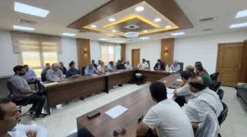 رئيس مدينة العبور الجديدة يراقب مشروعات الخدمات والبنية التحتية ويعقد اجتماعات مع الشركات المتواجدة في المدينة