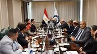 الوزير يوجه المسؤولين في أديس: اتخاذ إجراءات ضد أي جهة تخالف معايير السلامة