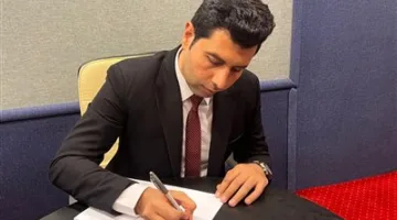 الإعلامي أحمد دياب ينعى شهداء حريق رمسيس بقصيدة مؤثرة بعنوان “ديوننا لكم”