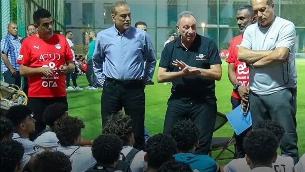 محمود الخطيب يدعم منتخب مصر للشباب تحت 17 سنة قبل بدء كأس العالم محمود الخطيب يدعم منتخب مصر للشباب تحت 17 سنة قبل بدء كأس العالم