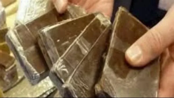 ضبط عنصر إجرامي خطير في الجيزة بحوزته ترامادول بقيمة 73 مليون جنيه ضبط عنصر إجرامي خطير في الجيزة بحوزته ترامادول بقيمة 73 مليون جنيه