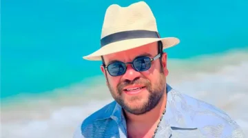 انتهت مراحل تصوير فيلم “ماما وبابا” الذي يشارك في بطولته محمد عبدالرحمن، وسيتم عرضه في سبتمبر.