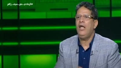 أيمن الرمادي: نادي الزمالك منحني التكريم، وصعب مناقشة أسرار الفريق.. ووائل القباني لم يعبر بدقة في تصريحاته الأخيرة أيمن الرمادي: نادي الزمالك منحني التكريم، وصعب مناقشة أسرار الفريق.. ووائل القباني لم يعبر بدقة في تصريحاته الأخيرة