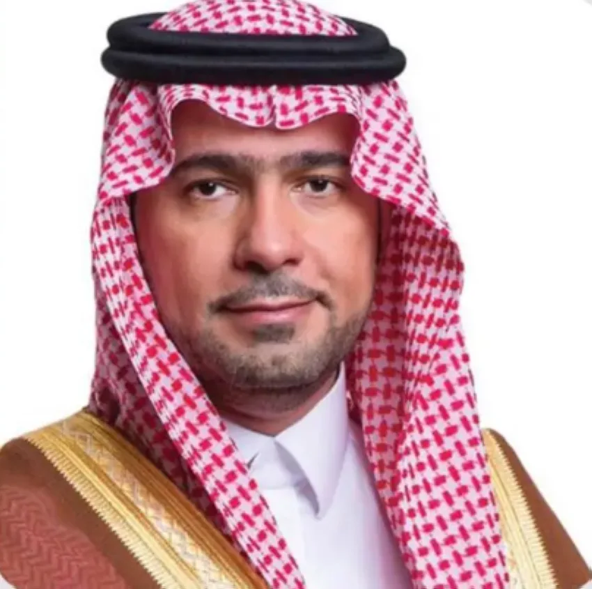 وزير البلديات يعرب عن شكره للقيادة على اعتماد مجلس الوزراء للنظام الجديد لتمليك غير السعوديين للعقارات.