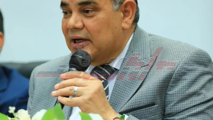 رئيس جامعة كفر الشيخ يشرح أهداف ورشة تدريبية لأطباء الأمراض التنفسية رئيس جامعة كفر الشيخ يشرح أهداف ورشة تدريبية لأطباء الأمراض التنفسية