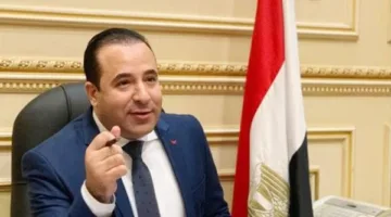 البرلمان: استئناف البورصة لممارسة نشاطها غدًا واستقرار خدمات الاتصالات خلال 24 ساعة