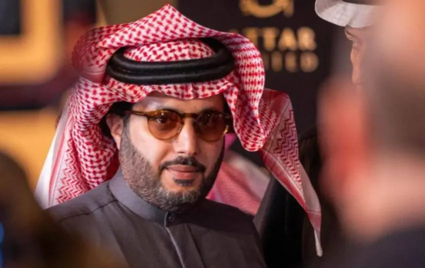 رئيس هيئة الترفيه يعلن عن تنظيم The Ring IV ضمن فعاليات موسم الرياض رئيس هيئة الترفيه يعلن عن تنظيم The Ring IV ضمن فعاليات موسم الرياض