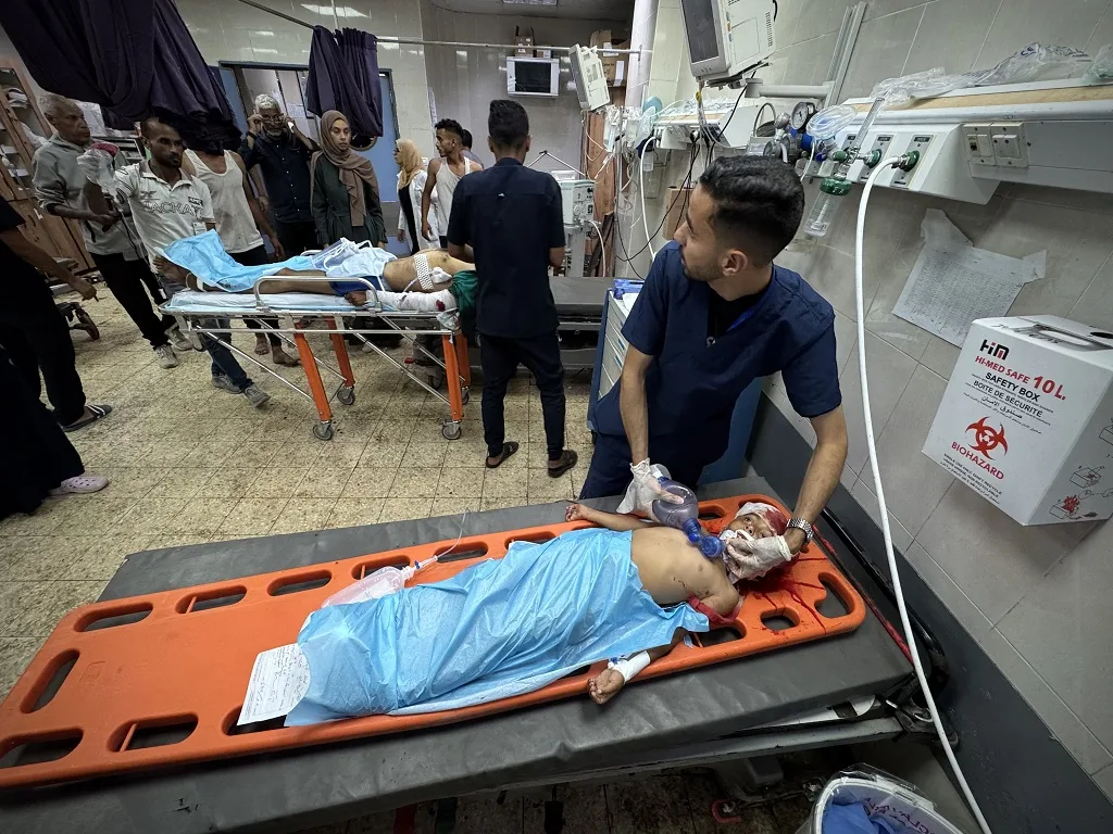 تقرير أحداث العالم: استمرار العدوان على غزة… نتنياهو يتباحث مع ترامب حول ثلاث قضايا… زلزال يضرب غواتيمالا… حرائق الغابات تؤدي إلى إغلاق مطار مرسيليا.