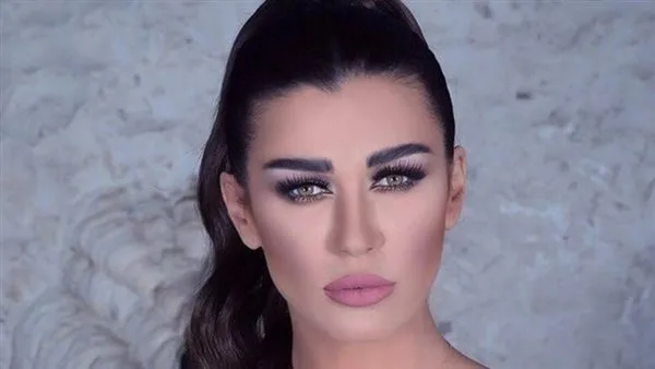 نادين الراسي تتفاعل مع كاتب سوري بعد دعوته لاحتلال لبنان واستعادة طرابلس وصيدا (صورة)