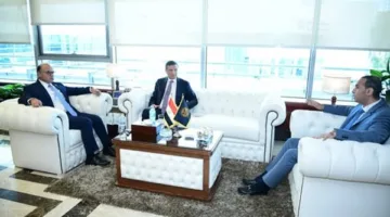 وزير الزراعة: الحكومة تسعى لتعزيز أنظمة التأمين لحماية المزارعين وتقديم الدعم لهم