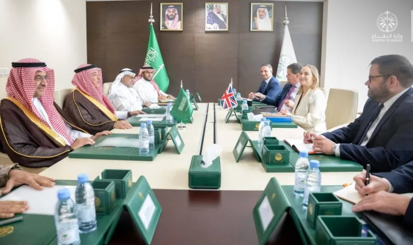 تعاون عسكري بين السعودية وبريطانيا خلال لقاء «جوليف»