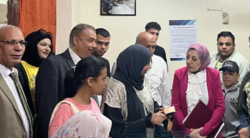 جامعة بنها تقيم دورة تدريبية صيفية للطلاب والطالبات في مجال الأشغال اليدوية والفنية.