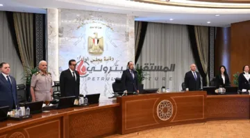 مجلس الوزراء يخصص دقيقة صمت honoring ذكرى شهداء الدائري الإقليمي وسنترال رمسيس