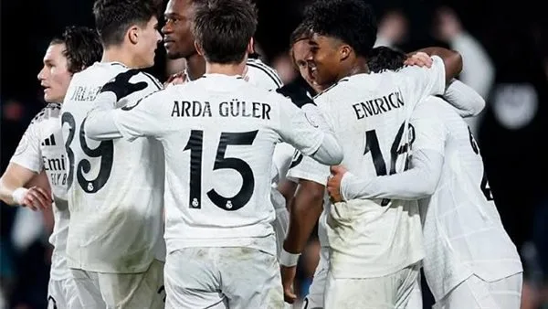 رحلة ريال مدريد وباريس سان جيرمان قبل اللقاء المنتظر الليلة رحلة ريال مدريد وباريس سان جيرمان قبل اللقاء المنتظر الليلة