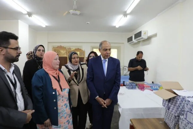 المنيا تُعزز الوعي المجتمعي: محافظ المنيا يتفقد قافلة طبية شاملة لدعم النساء والأسر المنيا تُعزز الوعي المجتمعي: محافظ المنيا يتفقد قافلة طبية شاملة لدعم النساء والأسر