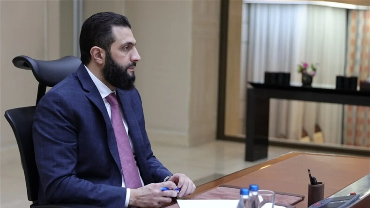 اجتماع بين أحمد الشرع وقائد قسد والمبعوث الأمريكي في دمشق يبدأ اجتماع بين أحمد الشرع وقائد قسد والمبعوث الأمريكي في دمشق يبدأ