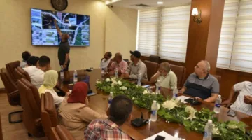 محافظ بورسعيد يقدم عرضاً عن تقدم إزالة التعديات على أراضي الدولة