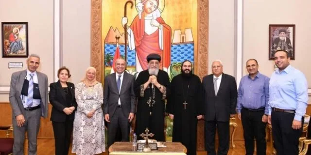 رئيس البنك الزراعي يجتمع مع قداسة البابا تواضروس الثاني لتعزيز التعاون وتوسيع نطاق تمويل مشاريع الأديرة رئيس البنك الزراعي يجتمع مع قداسة البابا تواضروس الثاني لتعزيز التعاون وتوسيع نطاق تمويل مشاريع الأديرة