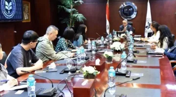 الهيئة العامة للاستثمار تستكشف طرق نقل سلاسل الإنتاج الصينية في مجال الملابس إلى مصر